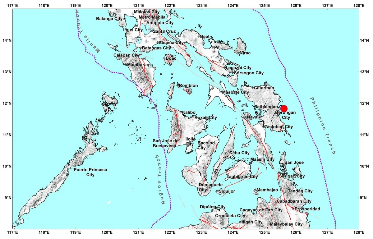 Área atingida pelo terremoto no leste das Filipinas
