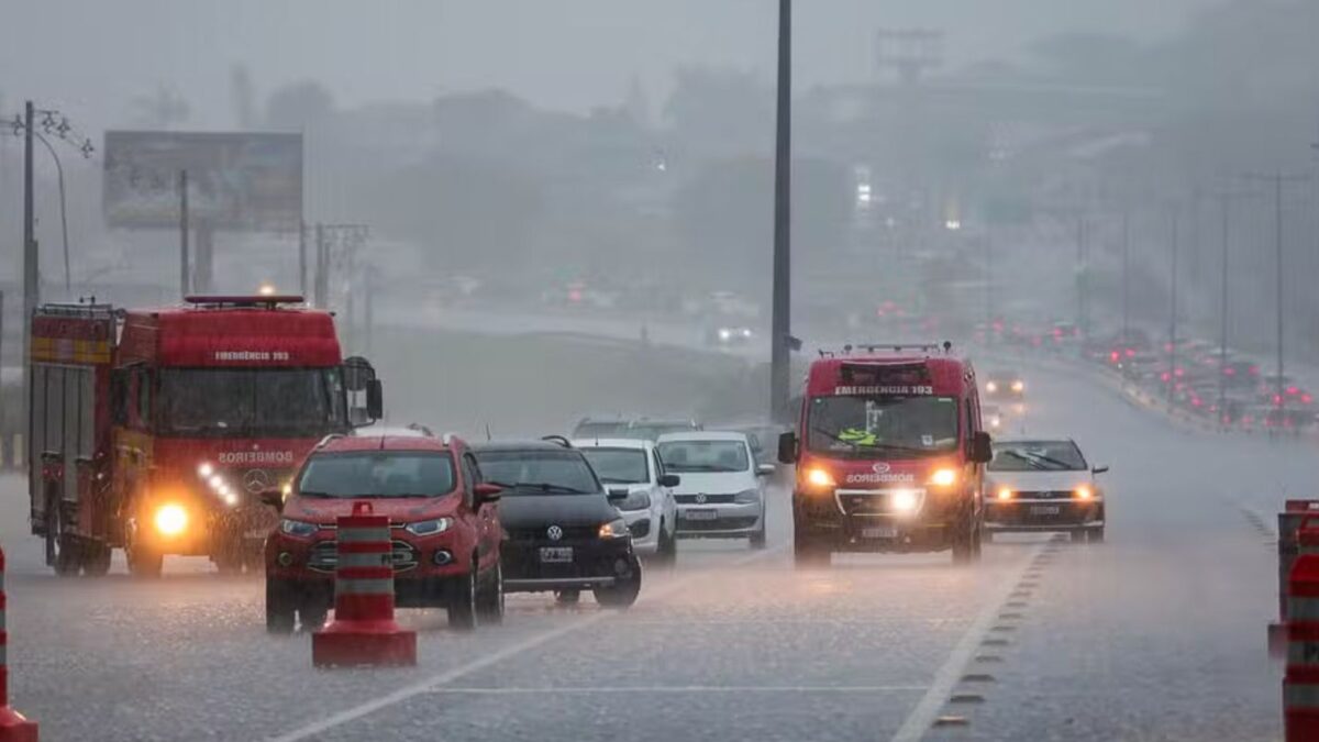 Santa Catarina inteira em nível de “perigo”: o mesmo sistema que devastou Eldorado do Sul