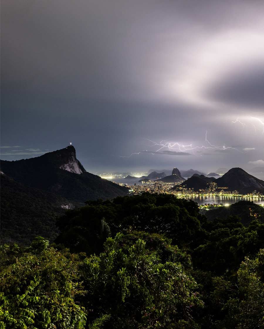 Chuva à noite no Rio de Janeiro, fevereiro de 2026