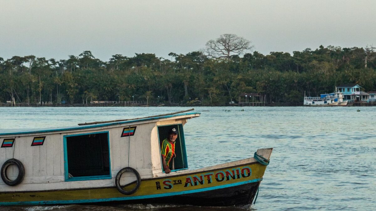 Vazante avança na Amazônia e rio Branco cai 72 cm em uma semana
