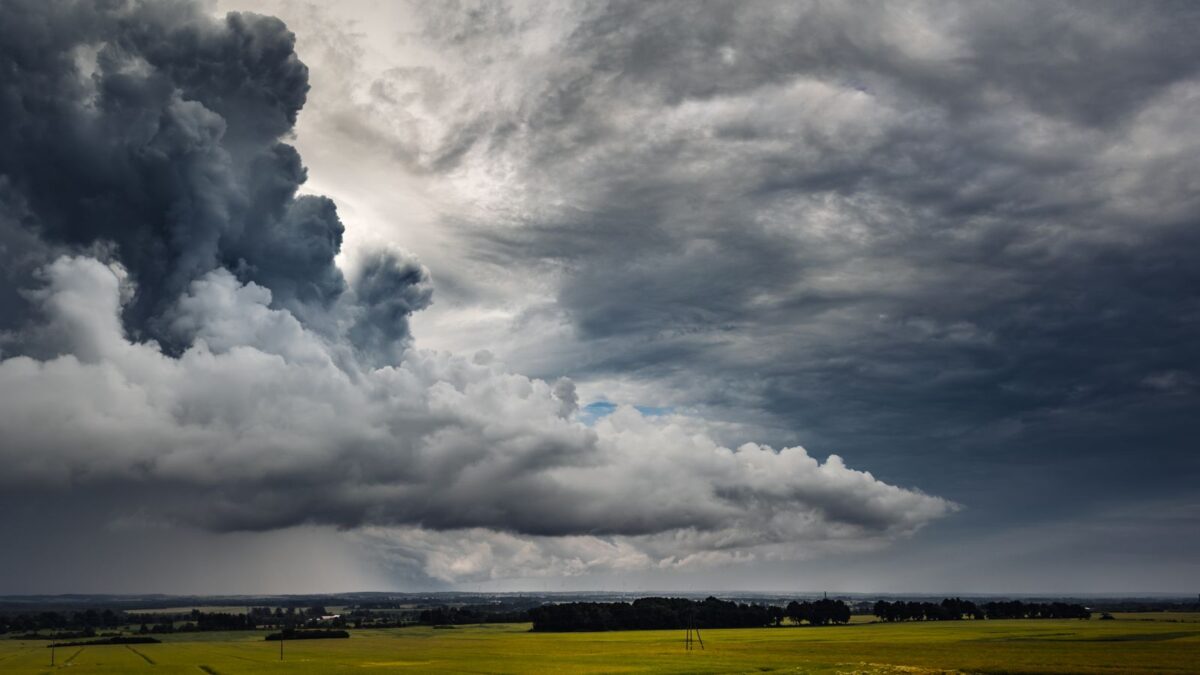 Segundo tornado em nove dias no RS — e o alerta vermelho chegou pelo celular